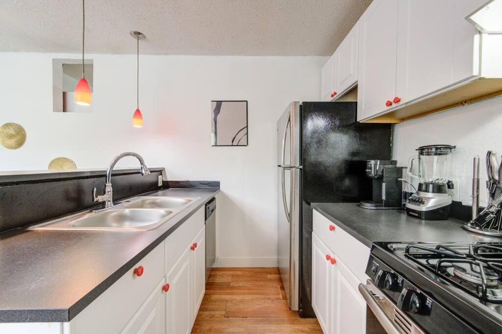 Appartement 1 Bedroom Getaway In *